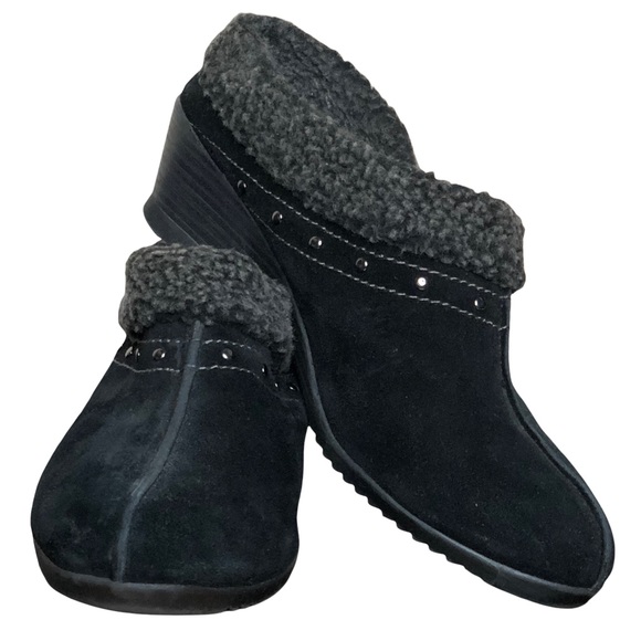 Sporto Shoes - Sporto Black Suede With Studded Accent and Grey Faux Fur Lining Mules, Size 8M